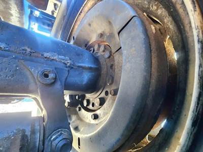 HUB PILOT 22.5 Hub for a 2017 International CT660