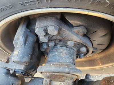 HUB PILOT 22.5 Hub for a 2020 Freightliner Cascadia 126
