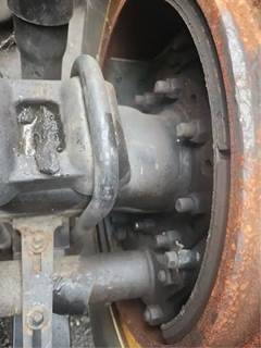 HUB PILOT CASCADIA 125 Hub for a 2015 Freightliner Cascadia 125