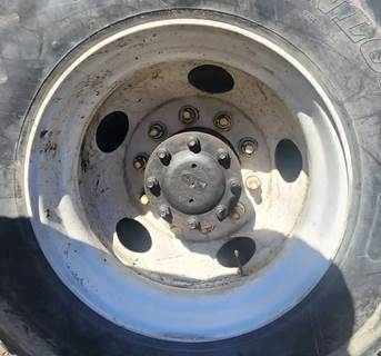HUB PILOT NA Hub for a 2003 GMC C7500