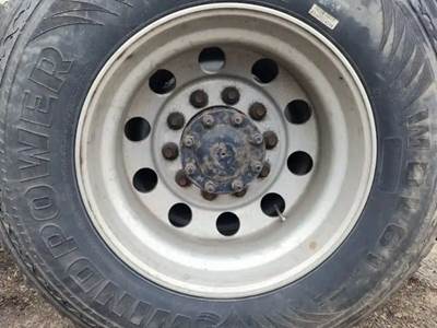 HUB PILOT NA Hub for a 2016 Freightliner Cascadia 125