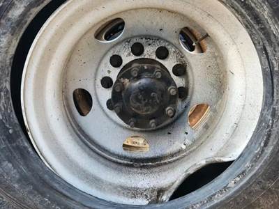 HUB PILOT NA Hub for a 2006 Sterling A9500