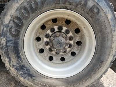 HUB PILOT NA Hub for a 2007 Volvo VHD