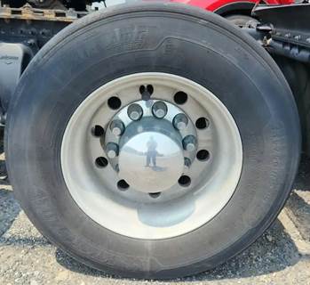 HUB PILOT NA Hub for a 2019 Freightliner Cascadia 126