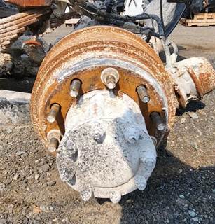 HUB PILOT NA Hub for a 2015 Peterbilt 365