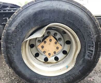 HUB PILOT NA Hub for a 2019 International LT625