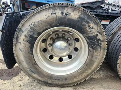 HUB PILOT NA Hub for a 2022 Freightliner Cascadia 116 Day Cab