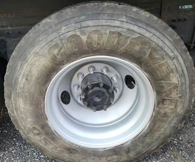 HUB PILOT NA Hub for a 2021 Freightliner M2 112 Medium Duty