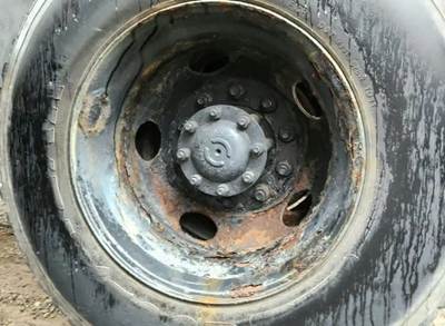 HUB PILOT NA Hub for a 2007 Sterling LT8500