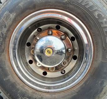 HUB PILOT NA Hub for a 1997 Spartan Advantage