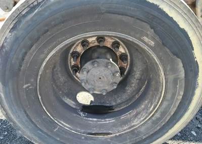 HUB PILOT NA Hub for a 2012 Hino 268