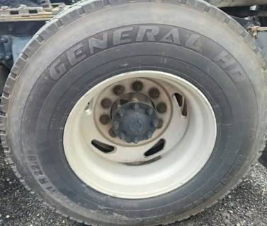 HUB PILOT NA Hub for a 2001 Sterling A9500