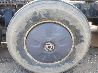 HUB PILOT NA Hub for a 2019 Freightliner Cascadia 126