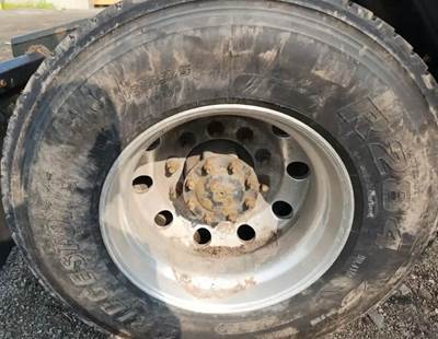 HUB PILOT NA Hub for a 2020 Freightliner Cascadia 116