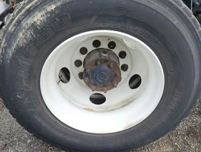 HUB PILOT NA Hub for a 2015 International PROSTAR