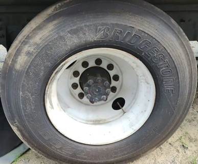 HUB PILOT NA Hub for a 2020 International MV607