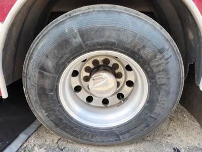 HUB PILOT NA Hub for a 2001 Sutphen Firetruck