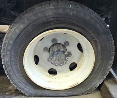 HUB PILOT NA Hub for a 2020 Hino 195