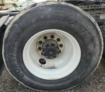 HUB PILOT NA Hub for a 2022 Freightliner Cascadia 126