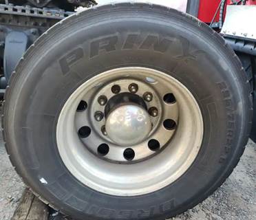 HUB PILOT NA Hub for a 2015 Freightliner Cascadia 125