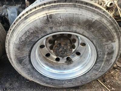 HUB PILOT NA Hub for a 2018 Freightliner Cascadia 125