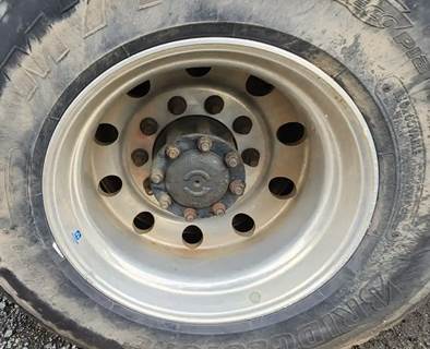 HUB PILOT NA Hub for a 2020 Hino 338