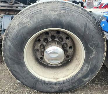 HUB PILOT NA Hub for a 2016 Kenworth T680
