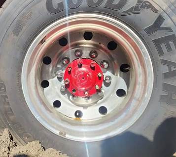 HUB PILOT NA Hub for a 2007 Pierce Custom Contender