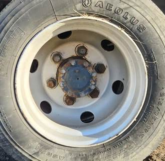 HUB PILOT NA Hub for a 2012 Mitsubishi FEC72S