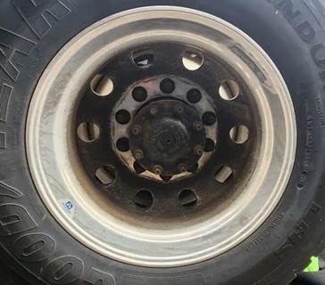 HUB PILOT NA Hub for a 2012 Freightliner Cascadia 113