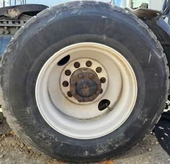 HUB PILOT NA Hub for a 2015 Kenworth T680