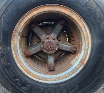 HUB PILOT NA Hub for a 1987 Chevrolet C60