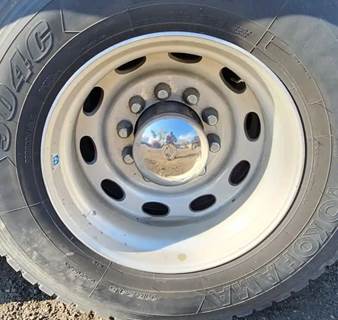 HUB PILOT NA Hub for a 2013 Peterbilt 386