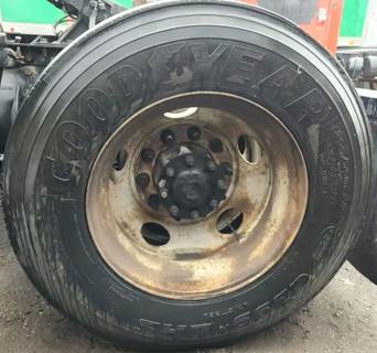 HUB PILOT NA Hub for a 2012 Freightliner Cascadia 113