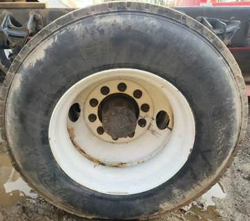 HUB PILOT NA Hub for a 2015 Ford F-750