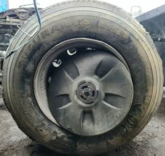 HUB PILOT NA Hub for a 2020 Freightliner Cascadia 126