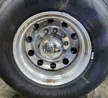 HUB PILOT NA Hub for a 2023 Kenworth T680