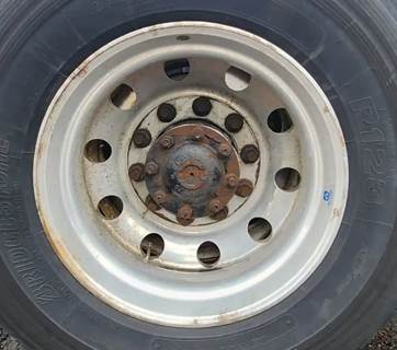 HUB PILOT NA Hub for a 2014 Freightliner Cascadia 113