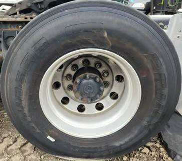 HUB PILOT NA Hub for a 2013 International TranStar 8600