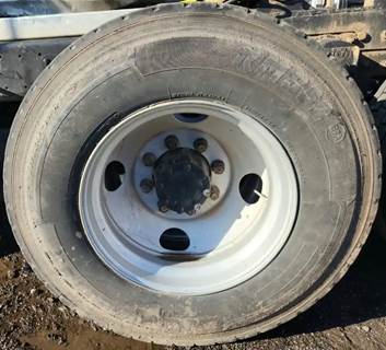 HUB PILOT NA Hub for a 1985 Mack RS686LST