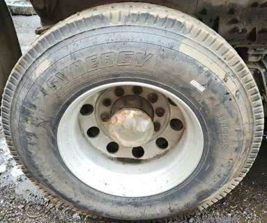 HUB PILOT NA Hub for a 2000 Sterling L9522