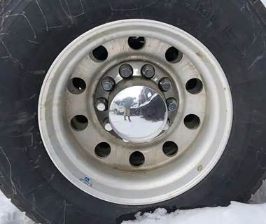 HUB PILOT NA Hub for a 2013 Mack CHU613