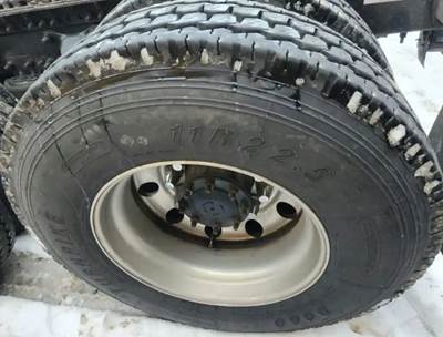 HUB PILOT NA Hub for a 2017 Western Star 5700