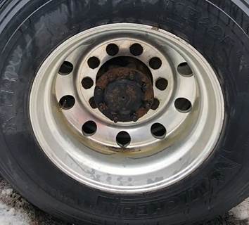 HUB PILOT NA Hub for a 2016 Western Star 4700