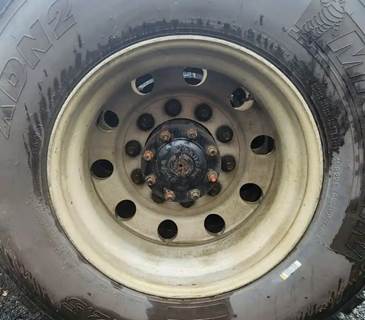 HUB PILOT NA Hub for a 2016 Freightliner Cascadia 125