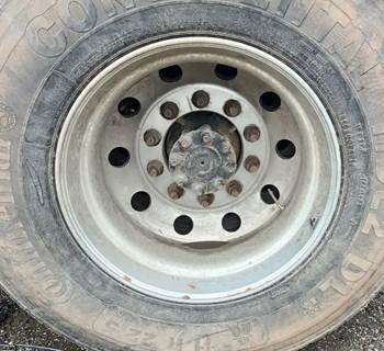 HUB PILOT NA Hub for a 2020 International MV607