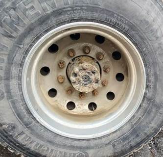 HUB PILOT NA Hub for a 2020 International MV607