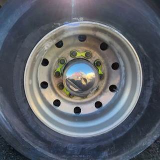 HUB PILOT NA Hub for a 2012 Kenworth T800