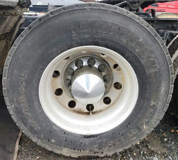 HUB PILOT NA Hub for a 2017 Kenworth T680