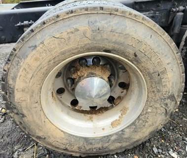 HUB PILOT NA Hub for a 2017 Kenworth T680